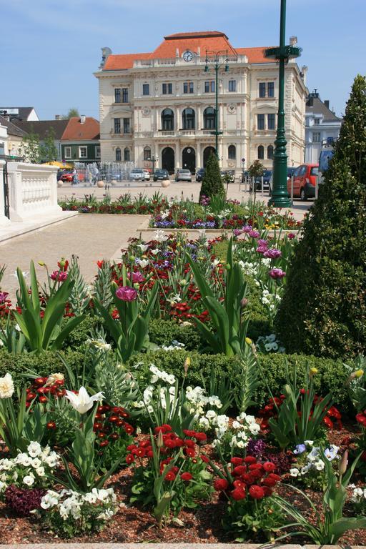 Donaupark Camping Tulln Tulln An Der Donau Eksteriør bilde